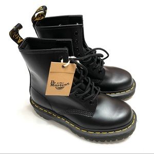 dr martens 25345